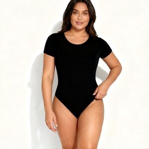 Smash + Tess XXL Black Bodysuit Top | Stretch Knit Short Sleeve
